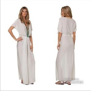 Vix Paula Hermanny Coverup